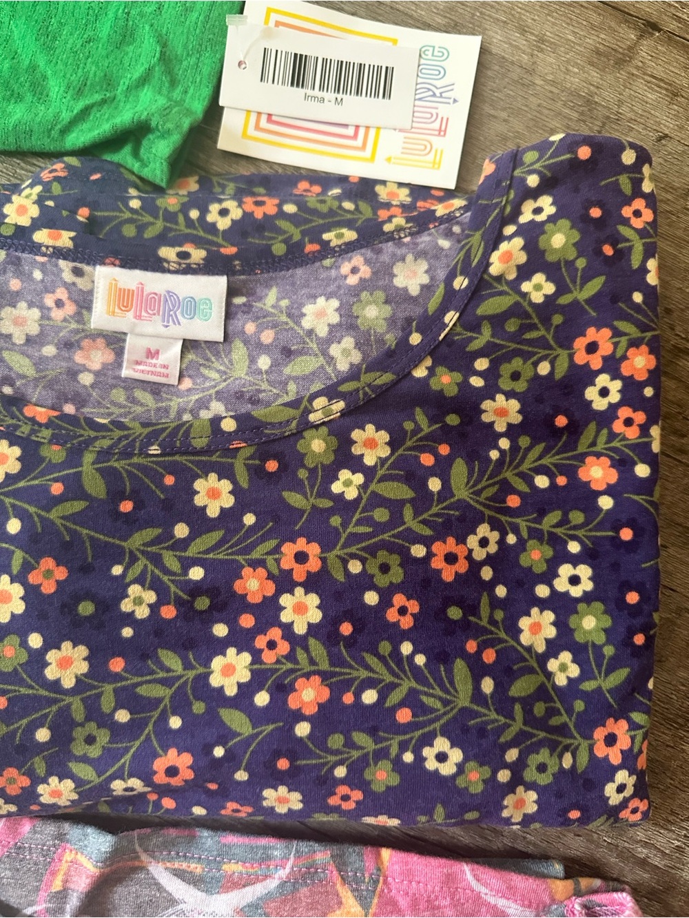 LuLaRoe Irma Tops Huge Bundle Lot - 14 Pieces - All Size Medium (8-10) NWT - Picture 9 of 14